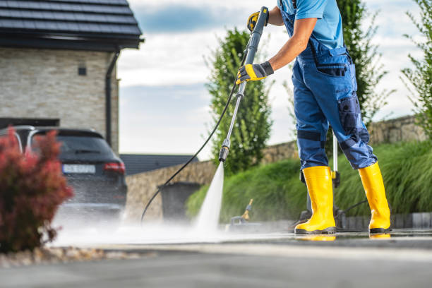 Best Pressure Washing Driveway  in Nash, TX