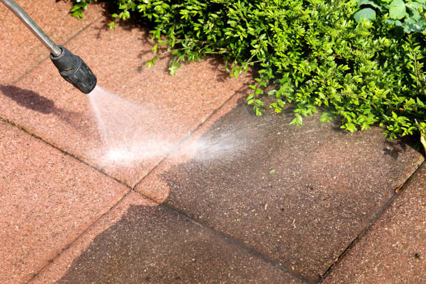 Best Deck Pressure Washing  in Nash, TX